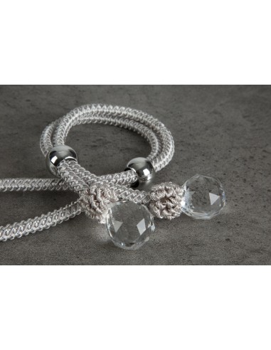 SZNUR DEKORACYJNY MARI 44 CM SREBRNY