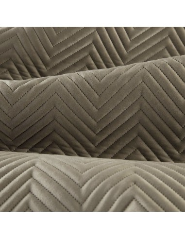 NARZUTA SOFIA 230 X 260 CM BRĄZOWY