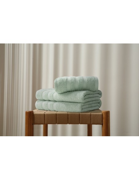 RĘCZNIK MILO (15) 70 X 140 CM KORALOWY