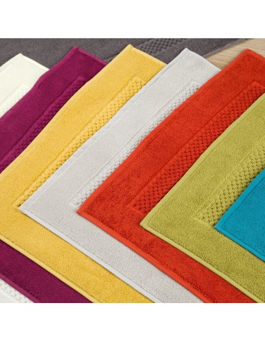 DYWANIK ŁAZIENKOWY CALEB (13) 60 X 90 CM MIODOWY