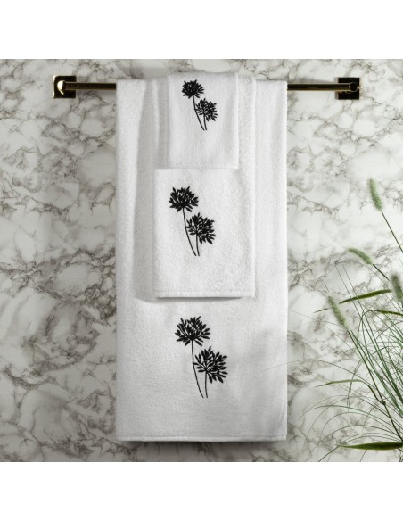 KOMPLET RĘCZNIKÓW 3 56 X 36 X 7 CM BIAŁY