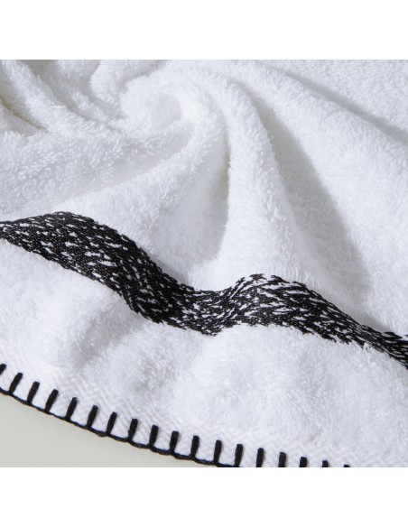 RĘCZNIK VIERA (01) 50 X 90 CM BIAŁY