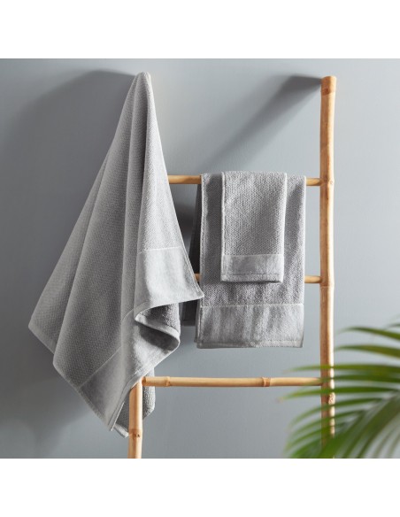 RĘCZNIK ARIA (02) 50 X 90 CM SREBRNY