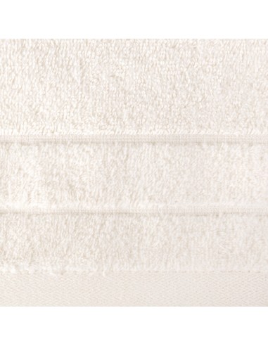 RĘCZNIK DAMLA (07) 30 X 50 CM JASNORÓŻOWY